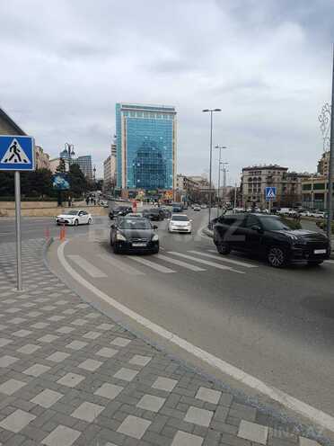 Продаётся 3-комн. вторичка 85 м², м. Низами, photo 20 from 22