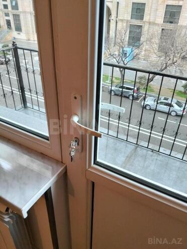 Satılır 3 otaqlı köhnə tikili 90 m², Elmlər Akademiyası m., photo 13 from 15