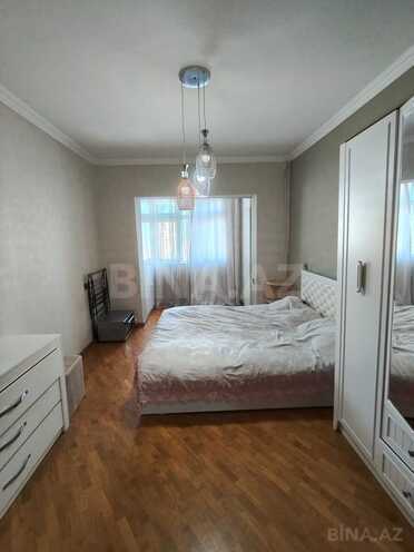 Satılır 3 otaqlı köhnə tikili 60 m², İnşaatçılar m., photo 8 from 16