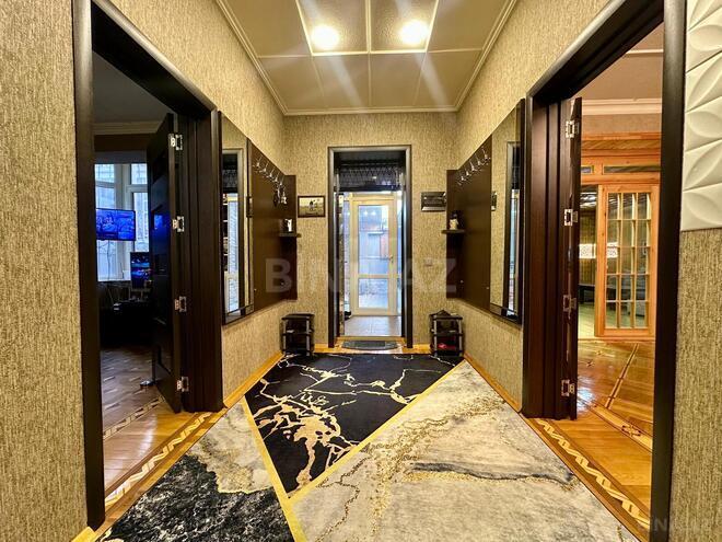 Продаётся 7-комн. дом/дача 300 м², м. Кара Караев, photo 23 from 31