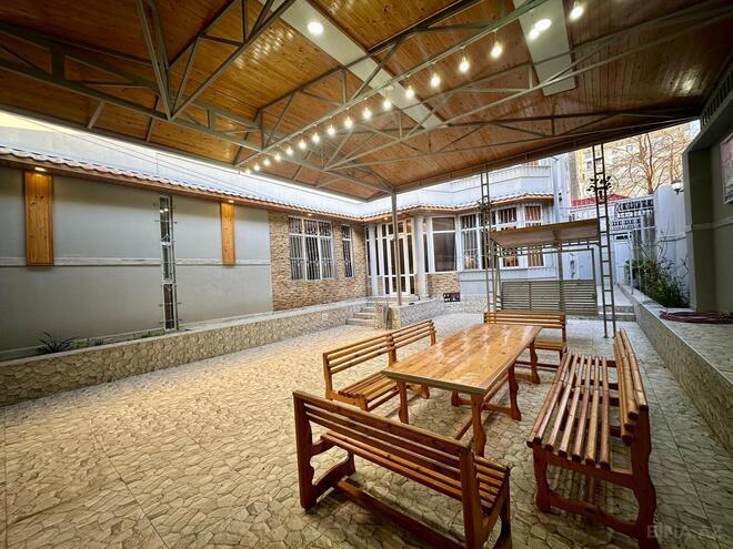 Продаётся 7-комн. дом/дача 300 м², м. Кара Караев, photo 26 from 31