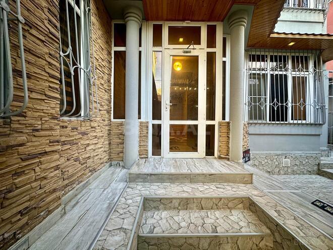 Продаётся 7-комн. дом/дача 300 м², м. Кара Караев, photo 29 from 31