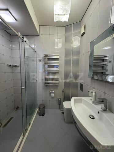 Продаётся 3-комн. новостройка 171 м², м. Низами, photo 21 from 32