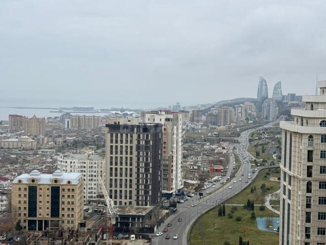 Продаётся 3-комн. новостройка 171 м², м. Низами, photo 24 from 32