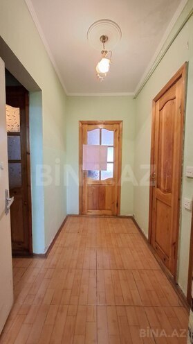 Satılır 2 otaqlı köhnə tikili 70 m², Azadlıq Prospekti m., photo 25 from 32