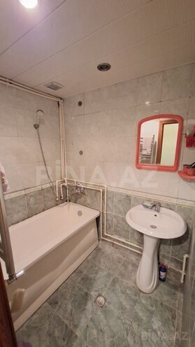 Satılır 2 otaqlı köhnə tikili 70 m², Azadlıq Prospekti m., photo 23 from 32