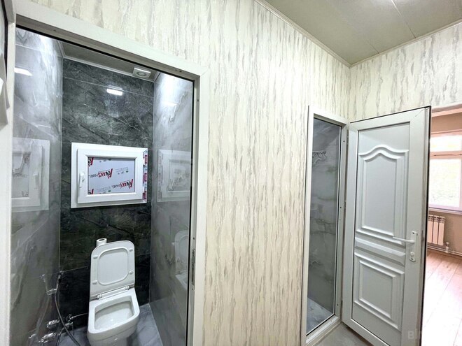 Продаётся 2-комн. вторичка 55 м², м. Элмляр Академиясы, photo 4 from 10