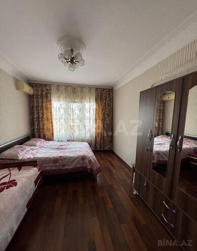 Satılır 3 otaqlı köhnə tikili 75 m², Qara Qarayev m., photo 11 from 16