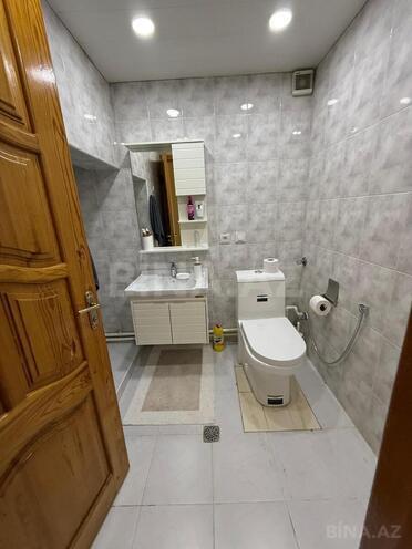 Satılır 4 otaqlı köhnə tikili 250 m², Yasamal r., photo 23 from 26