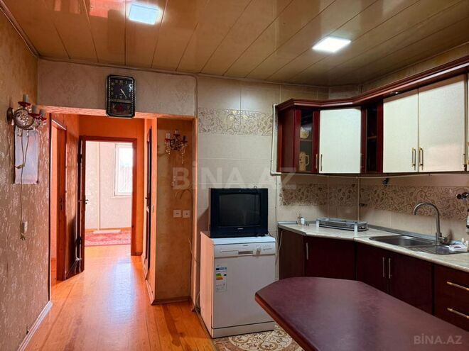 Сдаётся 3-комн. вторичка 100 м², м. Кара Караев, photo 18 from 23