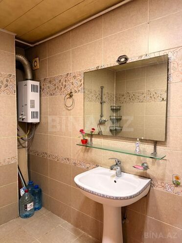 Сдаётся 3-комн. вторичка 100 м², м. Кара Караев, photo 19 from 23