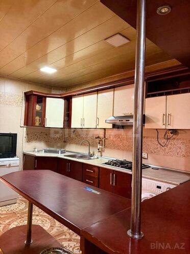 Сдаётся 3-комн. вторичка 100 м², м. Кара Караев, photo 14 from 23