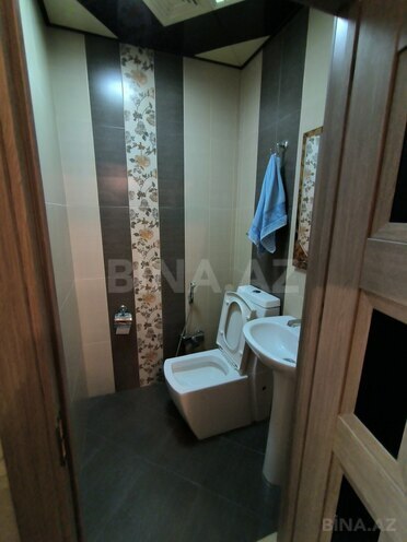 Продаётся 3-комн. вторичка 90 м², м. Нефтчиляр, photo 14 from 20