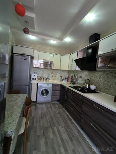 Продаётся 3-комн. вторичка 90 м², м. Нефтчиляр, photo 19 from 20