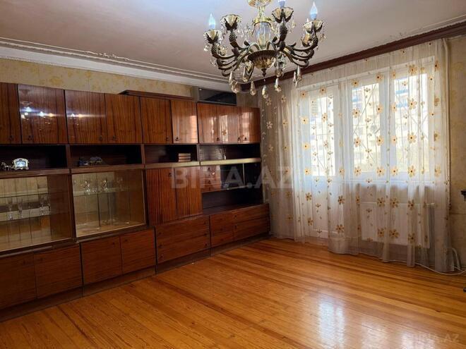 Сдаётся 3-комн. вторичка 120 м², м. Нефтчиляр, photo 11 from 30