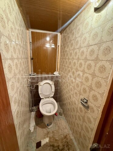 Satılır 4 otaqlı köhnə tikili 100 m², Xalqlar Dostluğu m., photo 18 from 19