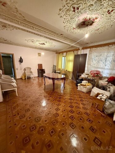 Satılır 4 otaqlı köhnə tikili 100 m², Xalqlar Dostluğu m., photo 1 from 19