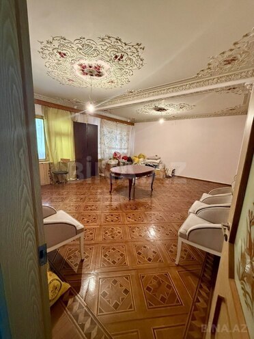 Satılır 4 otaqlı köhnə tikili 100 m², Xalqlar Dostluğu m., photo 3 from 19