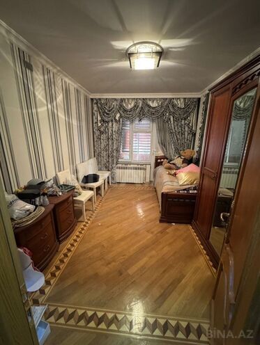 Satılır 5 otaqlı köhnə tikili 120 m², Həzi Aslanov m., photo 1 from 6