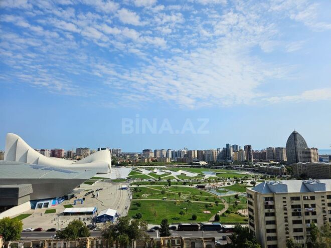 Сдаётся 3-комн. новостройка 120 м², м. Нариман Нариманов, photo 1 from 29