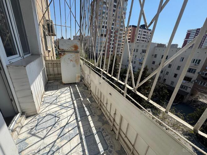 İcarəyə verilir 3 otaqlı köhnə tikili 120 m², Qara Qarayev m., photo 12 from 13