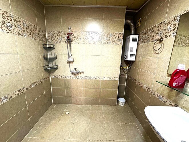 İcarəyə verilir 3 otaqlı köhnə tikili 120 m², Qara Qarayev m., photo 9 from 13