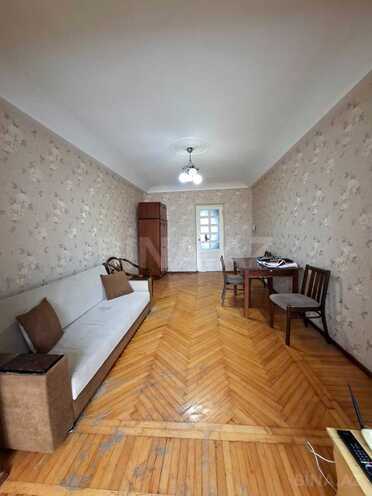 Продаётся 2-комн. вторичка 60 м², м. Элмляр Академиясы, photo 5 from 15