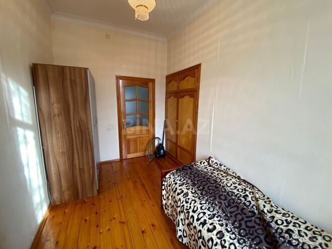 Продаётся 3-комн. вторичка 75 м², м. Кара Караев, photo 11 from 14