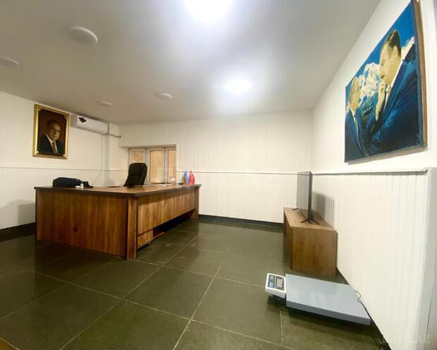 Продаётся  объект 120 м², м. Низами, photo 1 from 9