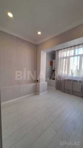 Satılır 2 otaqlı köhnə tikili 50 m², İnşaatçılar m., photo 13 from 15