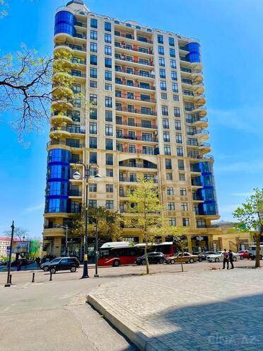 Сдаётся 3-комн. новостройка 125 м², м. Элмляр Академиясы, photo 28 from 30