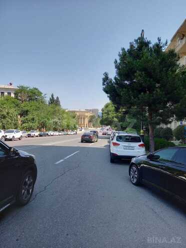 Satılır 3 otaqlı köhnə tikili 80 m², Elmlər Akademiyası m., photo 12 from 13