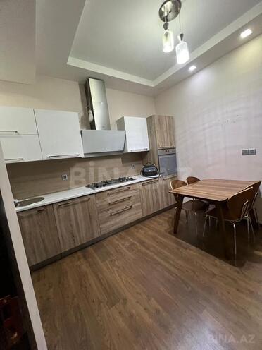 Сдаётся 3-комн. вторичка 120 м², м. Низами, photo 20 from 28