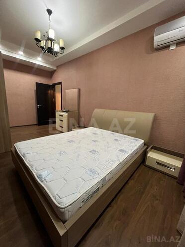 Сдаётся 3-комн. вторичка 120 м², м. Низами, photo 5 from 28