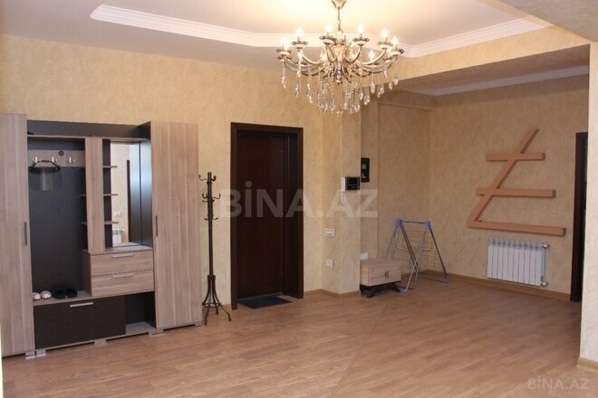 Продаётся 4-комн. новостройка 216 м², Насиминский  р., photo 8 from 23