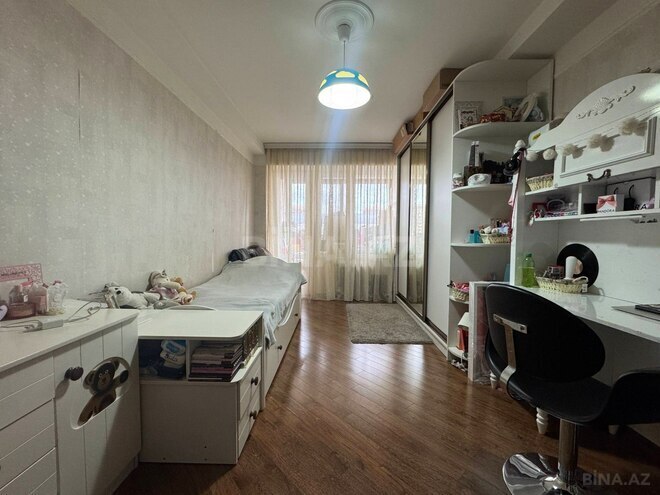 Продаётся 3-комн. вторичка 96 м², м. 28 мая, photo 4 from 12