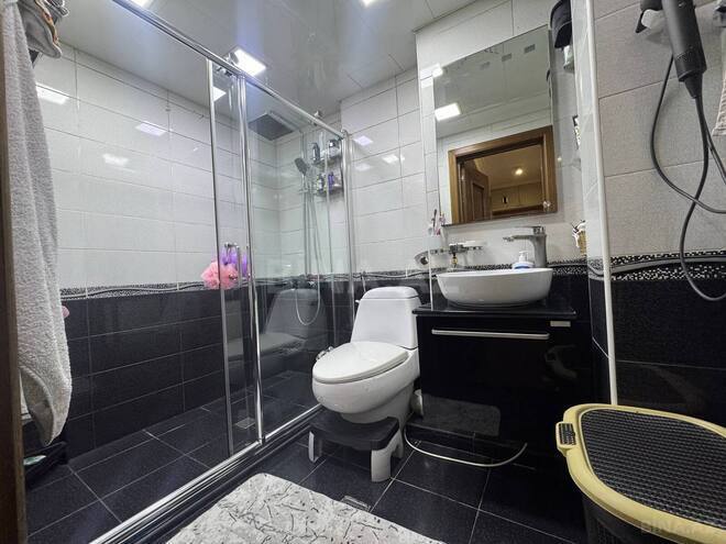 Продаётся 3-комн. вторичка 96 м², м. 28 мая, photo 10 from 12