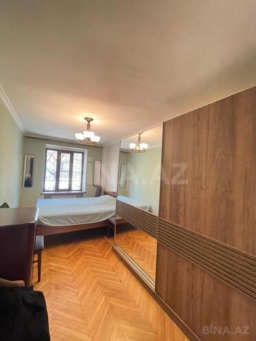 Продаётся 2-комн. вторичка 60 м², м. Иншаатчылар, photo 11 from 26