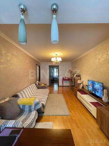 Продаётся 2-комн. вторичка 60 м², м. Иншаатчылар, photo 5 from 26