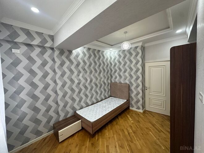 Сдаётся 3-комн. новостройка 110 м², м. 20 января, photo 7 from 23