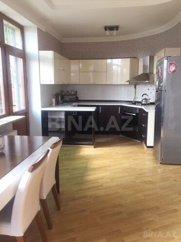 İcarəyə verilir 9 otaqlı həyət evi/bağ evi 500 m², Badamdar q., photo 7 from 19