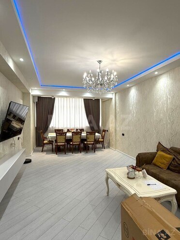 Продаётся 4-комн. новостройка 130 м², м. Ази Асланов, photo 1 from 19
