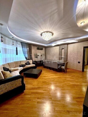 Продаётся 3-комн. новостройка 145 м², м. Иншаатчылар, photo 5 from 19