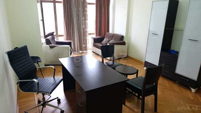 İcarəyə verilir 1 otaqlı ofis 30 m², 28 May m., photo 1 from 8