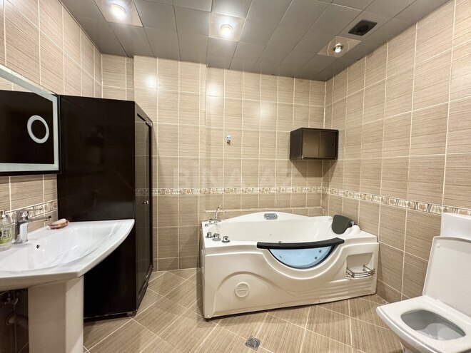 Сдаётся 3-комн. новостройка 140 м², м. 28 мая, photo 15 from 19