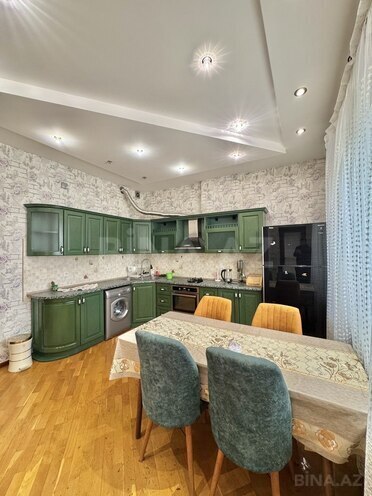 Сдаётся 3-комн. новостройка 140 м², м. 28 мая, photo 8 from 19