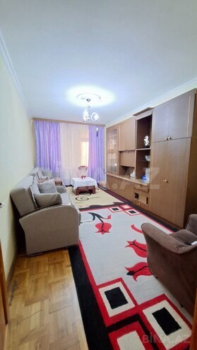 Продаётся 2-комн. вторичка 70 м², м. Азадлыг проспекти, photo 1 from 31