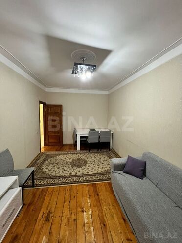 Satılır 3 otaqlı köhnə tikili 90 m², Qara Qarayev m., photo 3 from 19