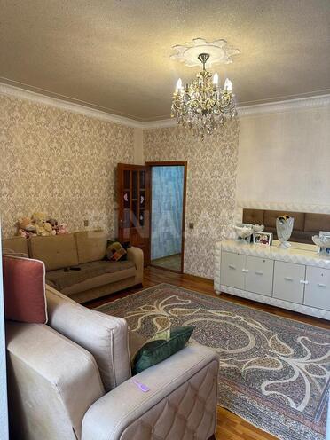 Продаётся 2-комн. вторичка 65 м², пос. Бадамдар, photo 9 from 18