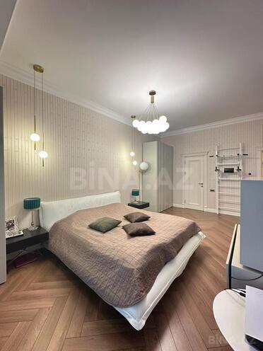 Продаётся 3-комн. новостройка 165 м², м. Низами, photo 12 from 19